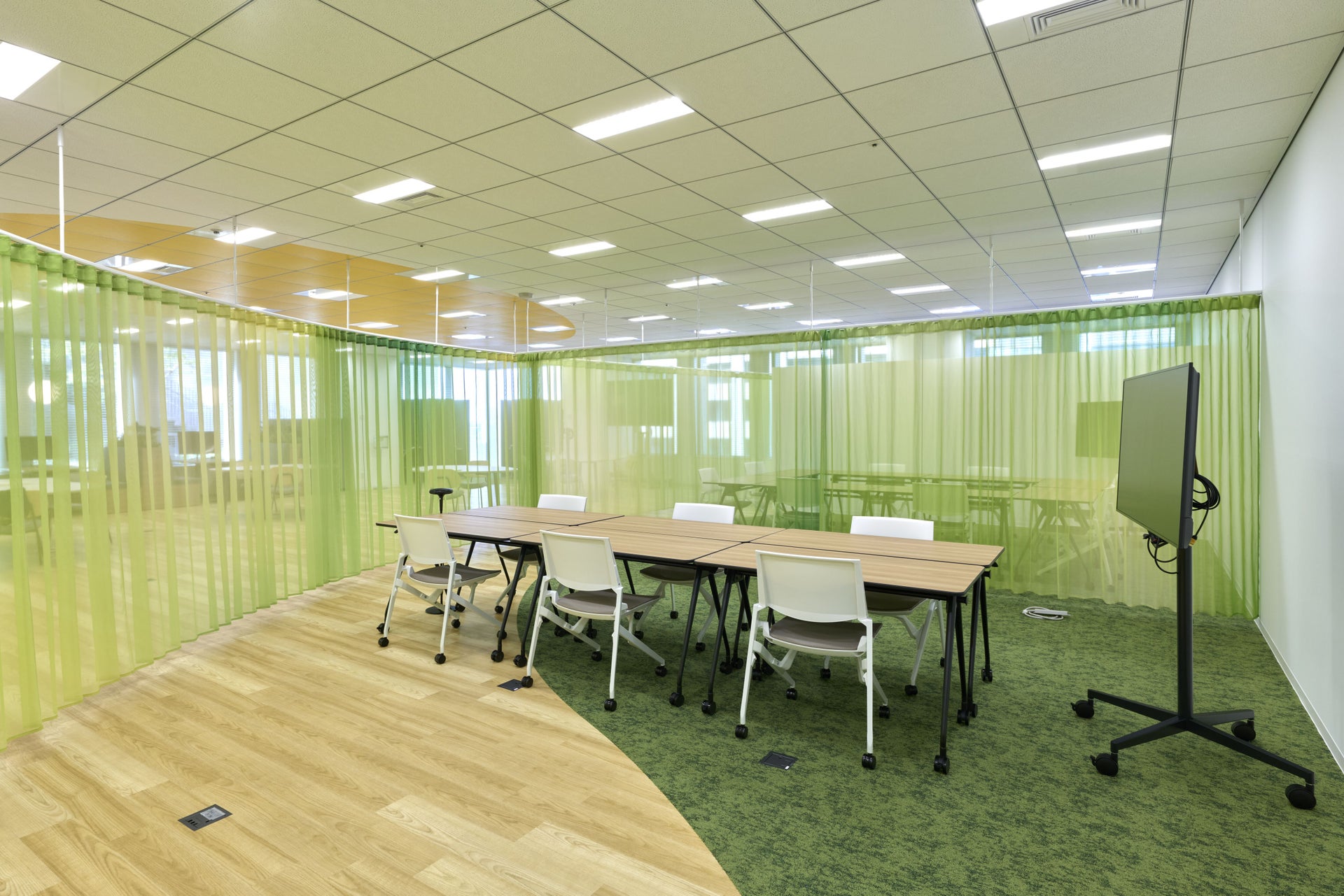 OSAKA INNOVATION HUB